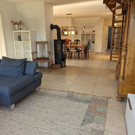 Landleben Eichenhof Aparthotel Himbergen Bagian luar foto