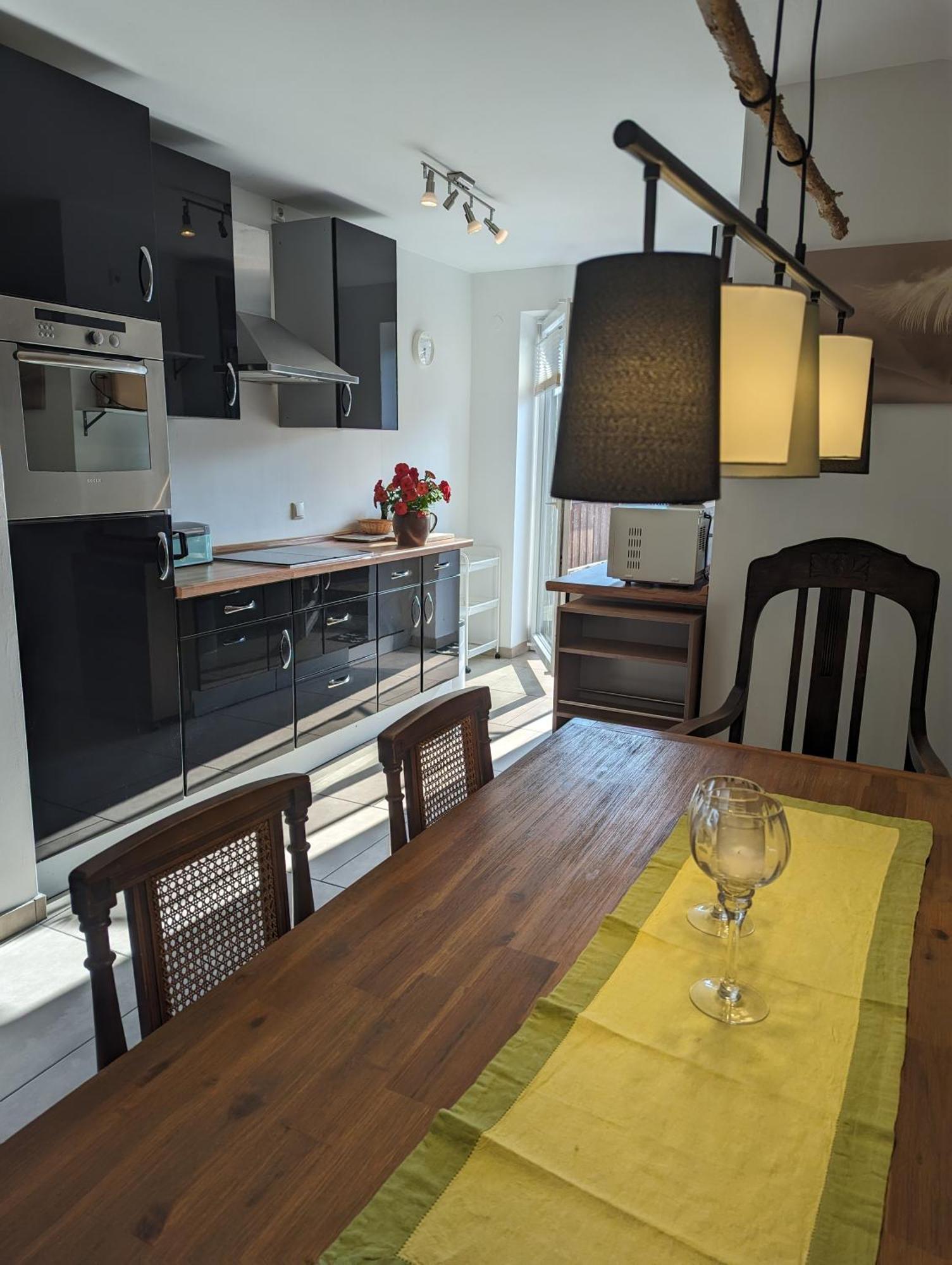 Landleben Eichenhof Aparthotel Himbergen Bagian luar foto